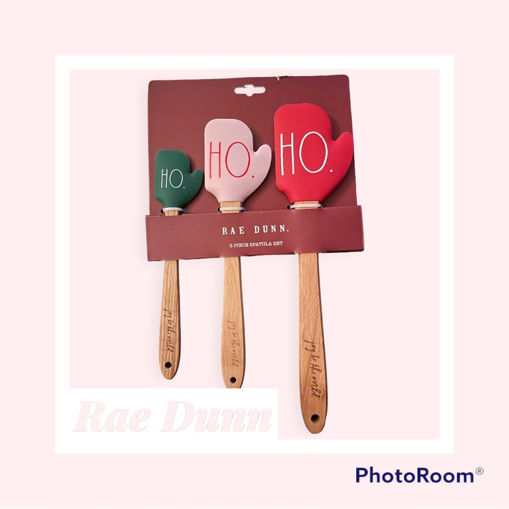 BNWT Rae Dunn (set of 3 Ho Ho Ho spatulas)